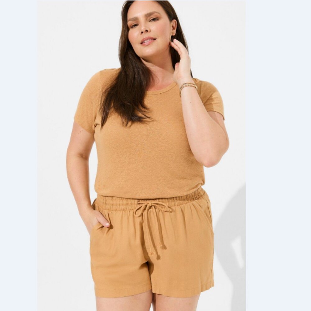 Torrid 5 Inch Pull-On Stretch Linen Mid-Rise Short - Tan‎ - Medium - Picture 3 of 7